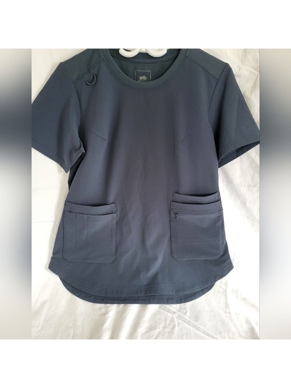 OxGear Women's Midnight Navy Blue Scub Top, Made w/ Polygiene, Small, NWT
